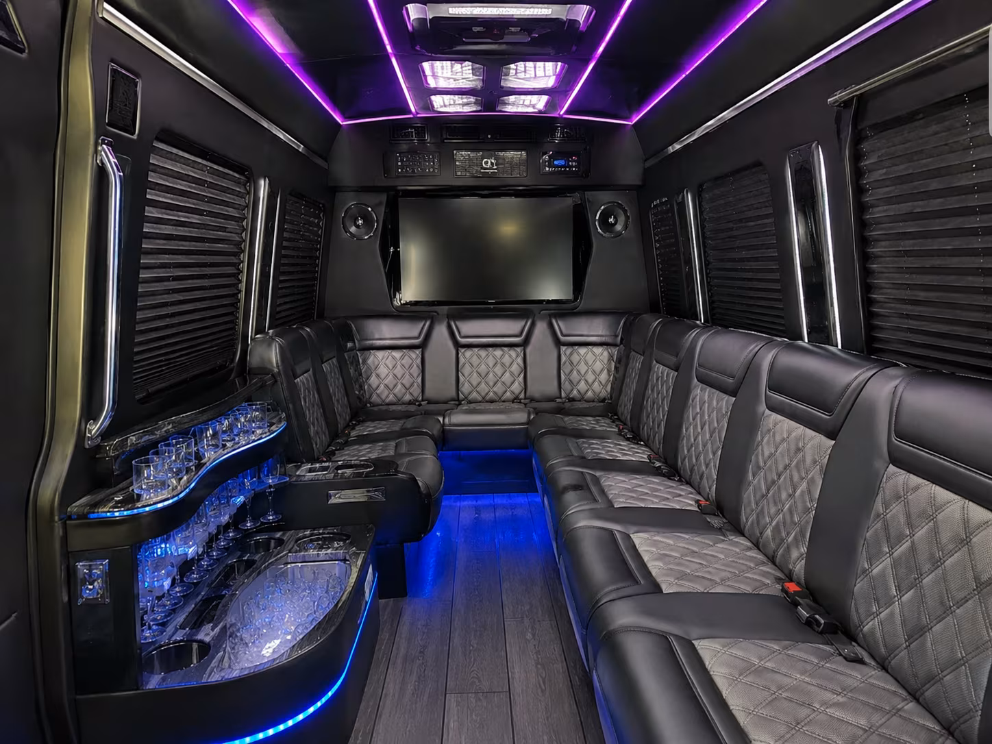 bus rental options for ventura trips
