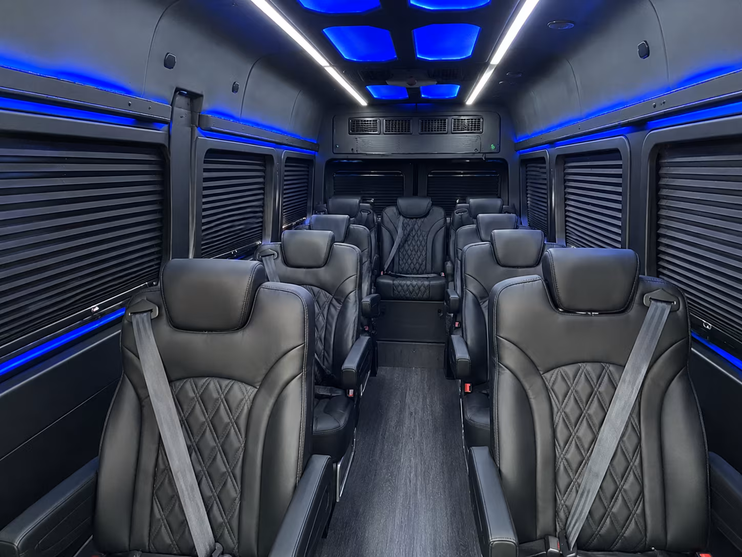 ventura airport transportation onboard seating
