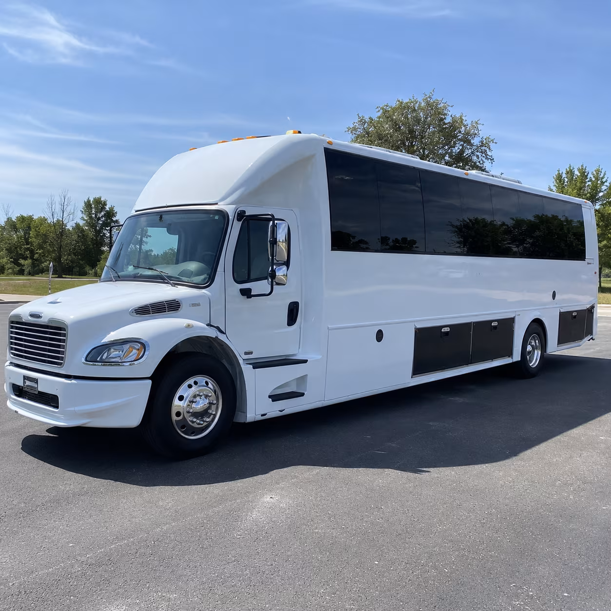 woodland hills 40 passenger party bus